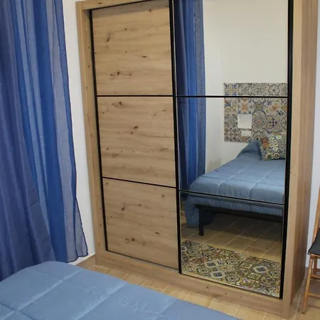 La Casa Di Martina Apartment *